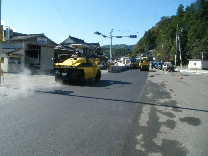 真庭市市営住宅内舗装新設工事