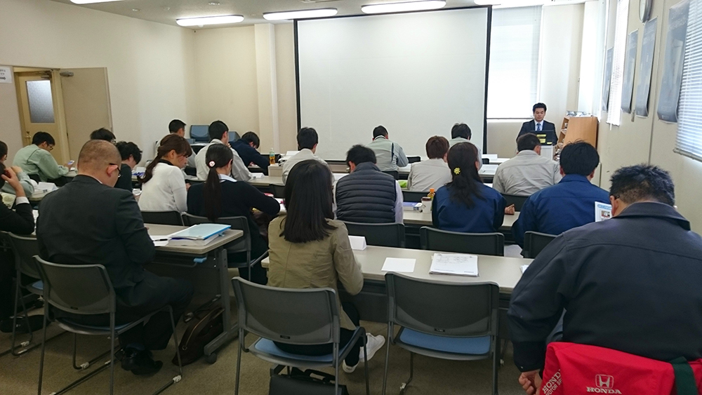 第23回；4月入社の1人の社員が、TOTO岡山で2日間の研修会を受講しました。
